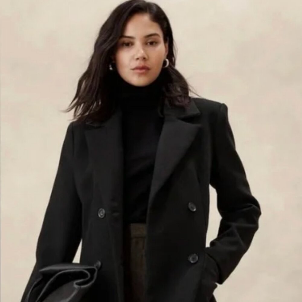 Banana Republic Factory Classic Coat Size M NWT